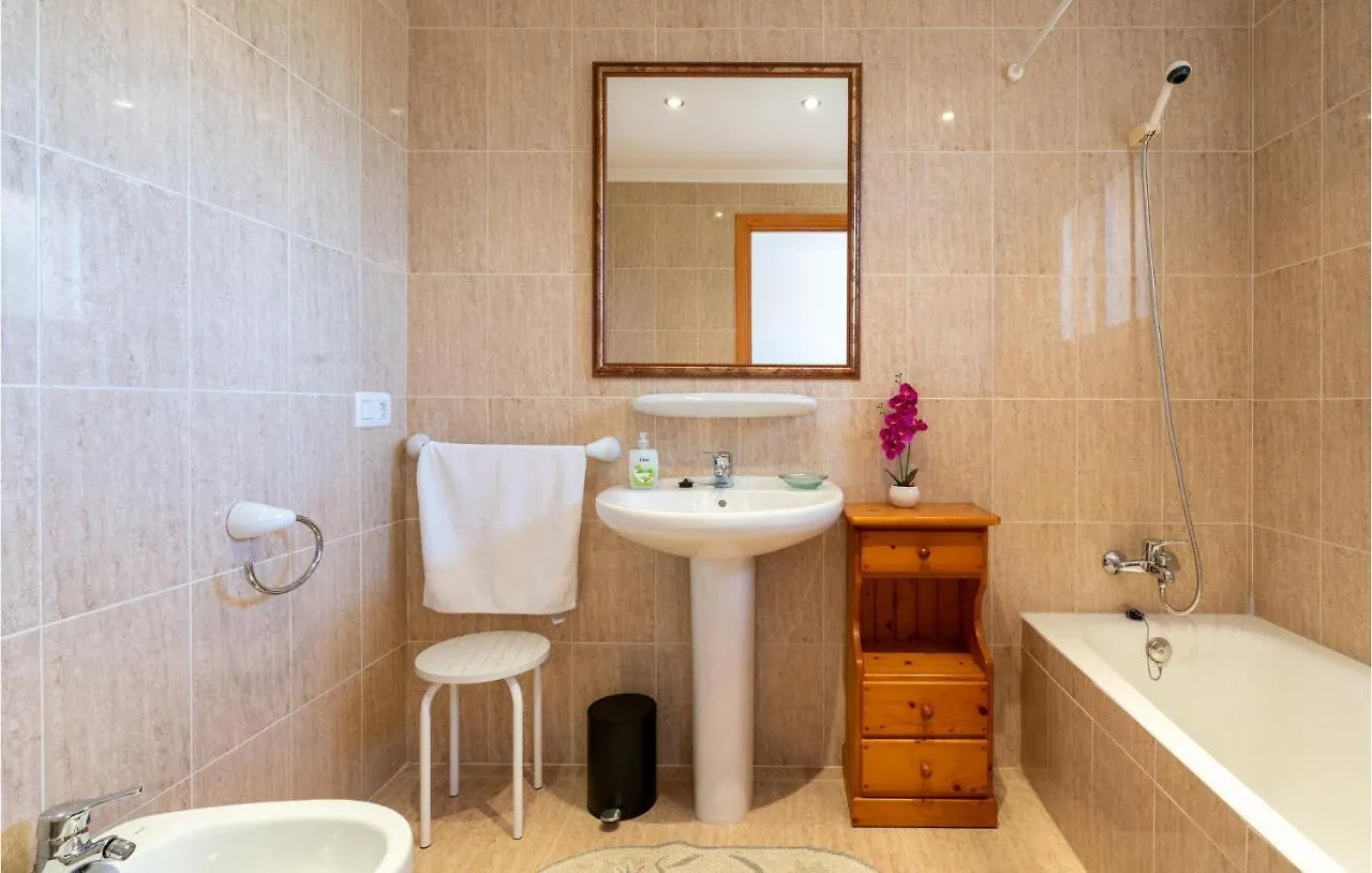 Vakantiehuis 4 Bedroom Stunning Home In Port Dalcudia Port de Alcudia  Spanje