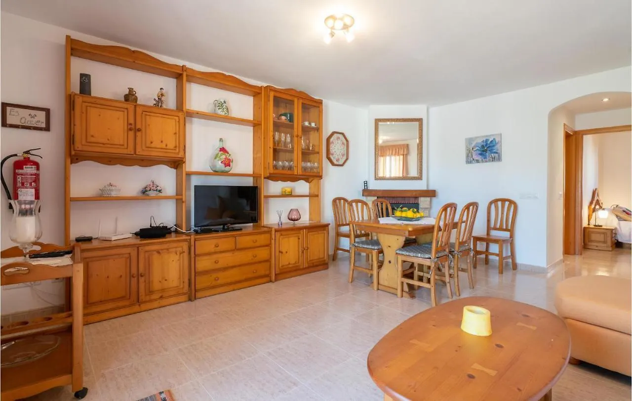 4 Bedroom Stunning Home In Port Dalcudia Port de Alcudia  Port de Alcudia (Mallorca)