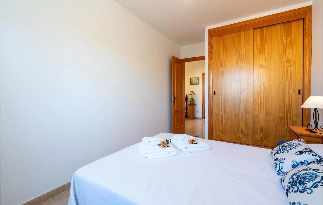Vakantiehuis 4 Bedroom Stunning Home In Port Dalcudia Port de Alcudia